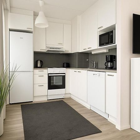 Tammer Huoneistot - City Suite 1 - Sauna, Balcony & Free Parking 坦佩雷 外观 照片